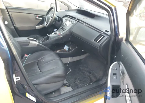 2014 Toyota Prius Two из США, поврежденный, VIN JTDKN3DU2E1774843